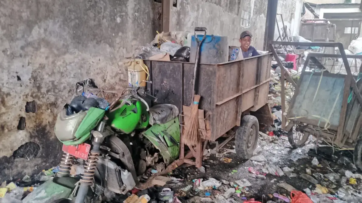 Cator Pengangkut Sampah Pasar Tanjungsari Tak Layak Pakai, Sering Mogok