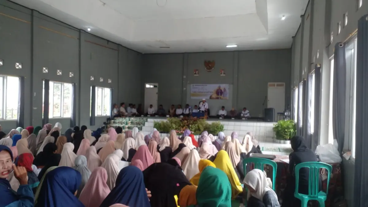 Pemdes Licin Gelar Peringatan Isro Mi'raj Pelaksanaan Peringatan Isro Mi\'raj di Desa Licin