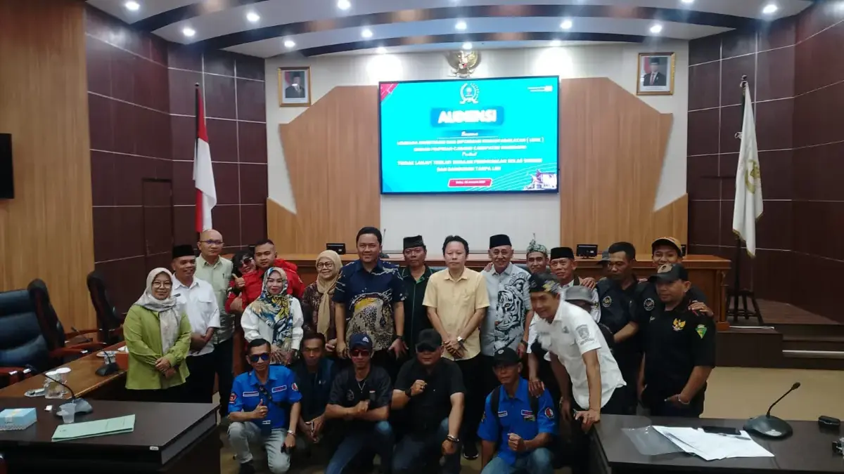 Dugaan Pelanggaran Ketenagakerjaan PT BMSR Mencuat dalam Audiensi LSM LIDIK dan DPRD Sumedang Dugaan Pelanggaran Ketenagakerjaan PT BMSR Mencuat dalam Audiensi LSM LIDIK dan DPRD Sumedang