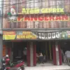 4 Rekomendasi Tempat Ayam Geprek dan Ayam Penyet : Yang Kedua Sambelnya Nendang!