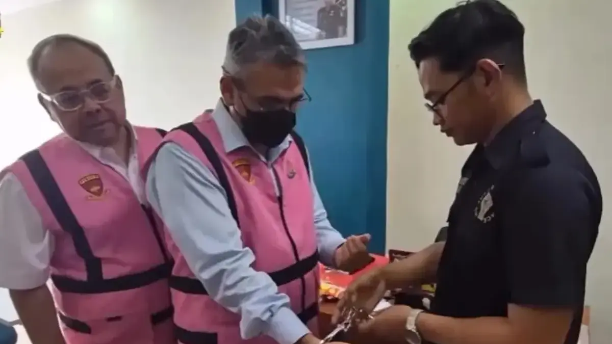 Dua mantan petinggi BUMD PT Jasa Sarana