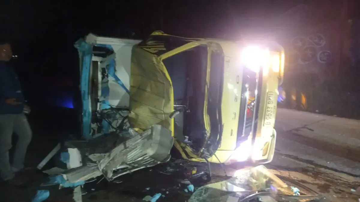 Kecelakaan di pamulihan sumedang