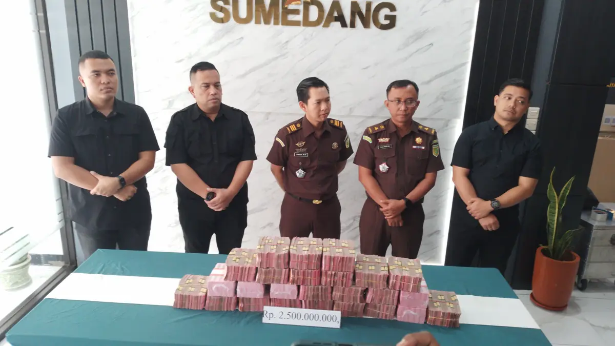 Kejari Sumedang Bongkar Modus Korupsi Rp2,5 Miliar: Pajak Tambang Dibayar Tak Sesuai Kejari Sumedang sita