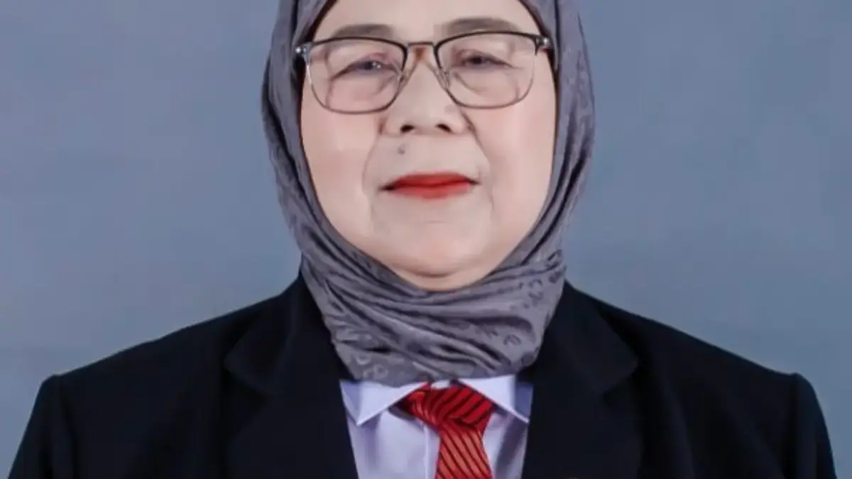 Elah Karmilah Angkat Isu Kabel Semrawut, Minta Penataan Serentak di Seluruh Wilayah Elah Karmilah Angkat Isu Kabel Semrawut, Minta Penataan Serentak di Seluruh Wilayah