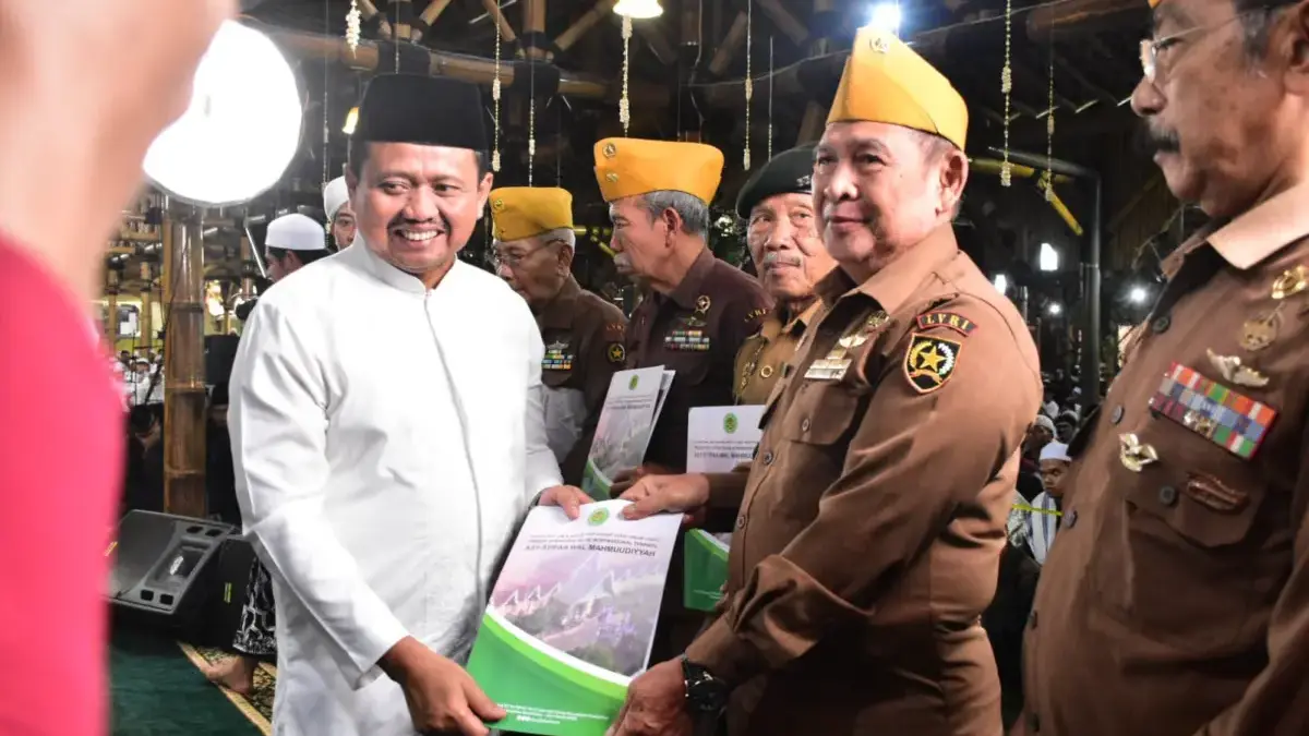 Rajaban Akbar Isra Miraj Nabi Muhammad SAW, Bupati Tegaskan Sholat sebagai Pondasi Kehidupan Rajaban Akbar Isra Miraj Nabi Muhammad SAW, Bupati Tegaskan Sholat sebagai Pondasi Kehidupan
