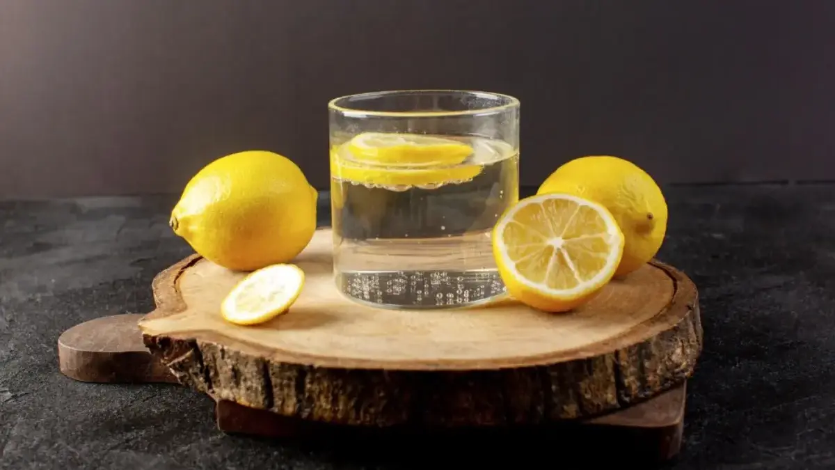 Manfaat Air Lemon buat Kesehatan dan Cara Konsumsi yang Tepat Agar bisa Menjaga Daya Tahan Tubuh Manfaat Air Lemon buat Kesehatan dan Cara Konsumsi yang Tepat Agar bisa Menjaga Daya Tahan Tubuh