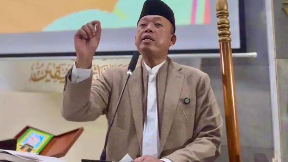 Kajian Tarawih di Masjid UI, Menteri Nusron Bicara Sanad Keilmuan dan Etika Kepemimpinan