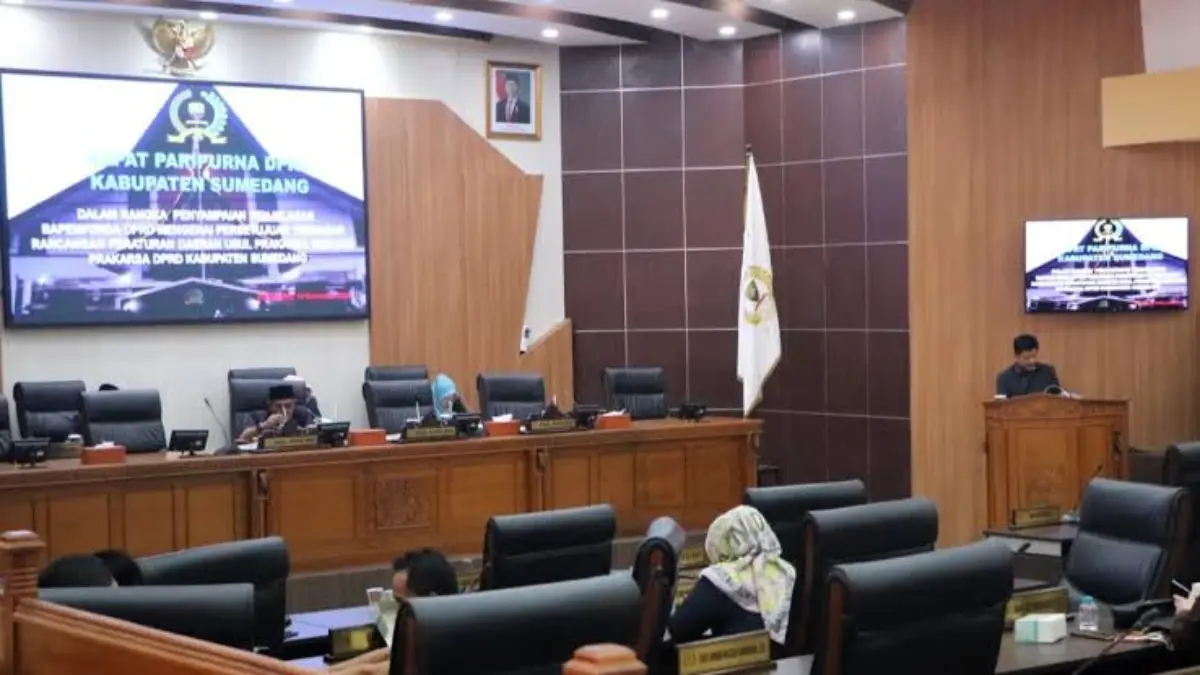 Ruang rapat paripurna DPRD Sumedang