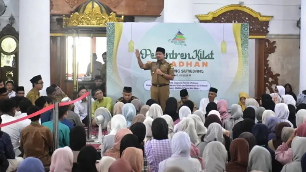 1.657 Pelajar Ikuti Pesantren Kilat Ramadan di Masjid Agung Sumedang, 79 Pembimbing Diterjunkan Bupati Sumedang Dony Ahmad Munir