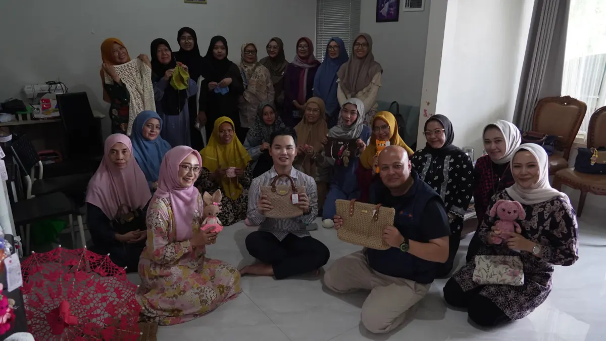 Spektakuler, Rajutan Hasil Komunitas Merajut Tasikmalaya,  Tembus Pasal Italia