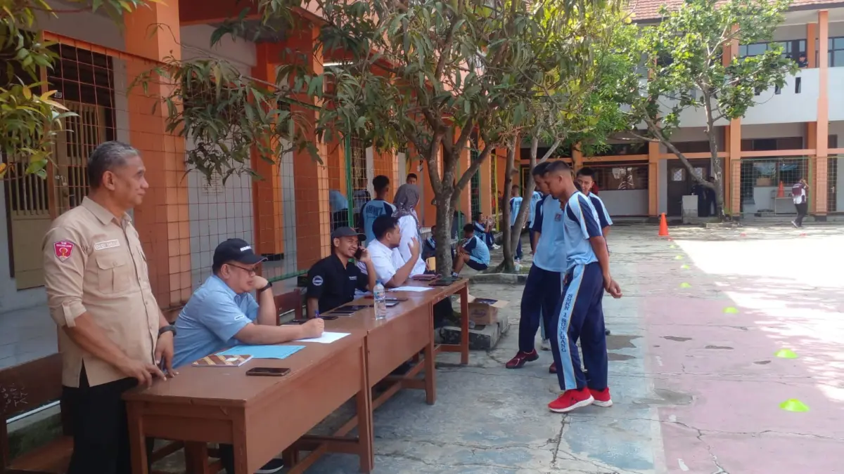 Rekrutmen SMKN Satu Sumedang Bersama PT Komatsu Indonesia Terus Berjalan, Perkuat Kelas Industri Pengelasan Sumedang Bersama PT Komatsu Indonesia Terus Berjalan, Perkuat Kelas Industri Pengelasan