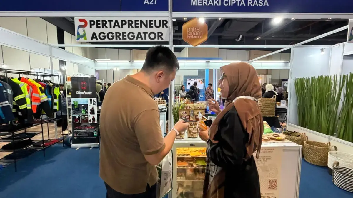 Perkuat Rantai Pasok Nasional, UMKM Binaan Pertamina Catat Potensi Bisnis Rp10,6 Miliar di Inabuyer 2026 Pertamina sebagai perusahaan pemimpin di bidang transisi energi, berkomitmen dalam mendukung target Net Zero E