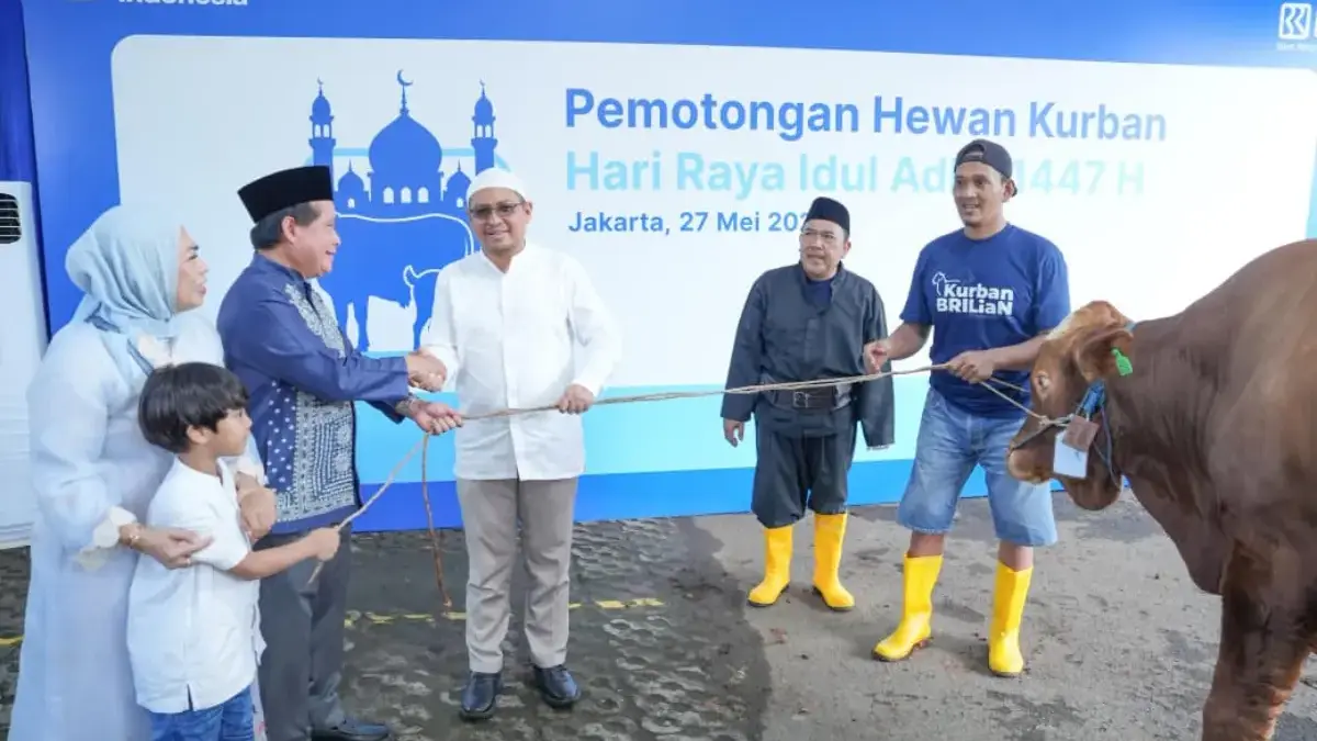 Semangat Berbagi Idul Adha 1447 H, BRI Group Distribusikan lebih dari 5000 Hewan Kurban di Berbagai Daerah Semangat Berbagi Idul Adha 1447 H, BRI Group Distribusikan lebih dari 5000 Hewan Kurban di Berbagai Daerah