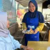Perempuan Ini Sukses  Kembangkan Usaha Rumahan hingga Jadi Andalan Transaksi Warga melalui BRILink  Agen