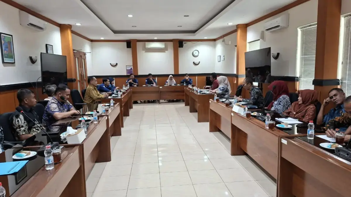 Pererat Sinergi dan Inovasi: Perumda Air Minum Tirta Medal Sumedang Studi Banding ke PDAM Tirta Marta Pererat Sinergi dan Inovasi: Perumda Air Minum Tirta Medal Sumedang Studi Banding ke PDAM Tirta Marta