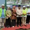Ketua Komisi III DPRD Kabupaten Sumedang, H. Endang Taufiq FR, S.H.I., M.Pd. (kedua dari kiri), dan Wakil Ment