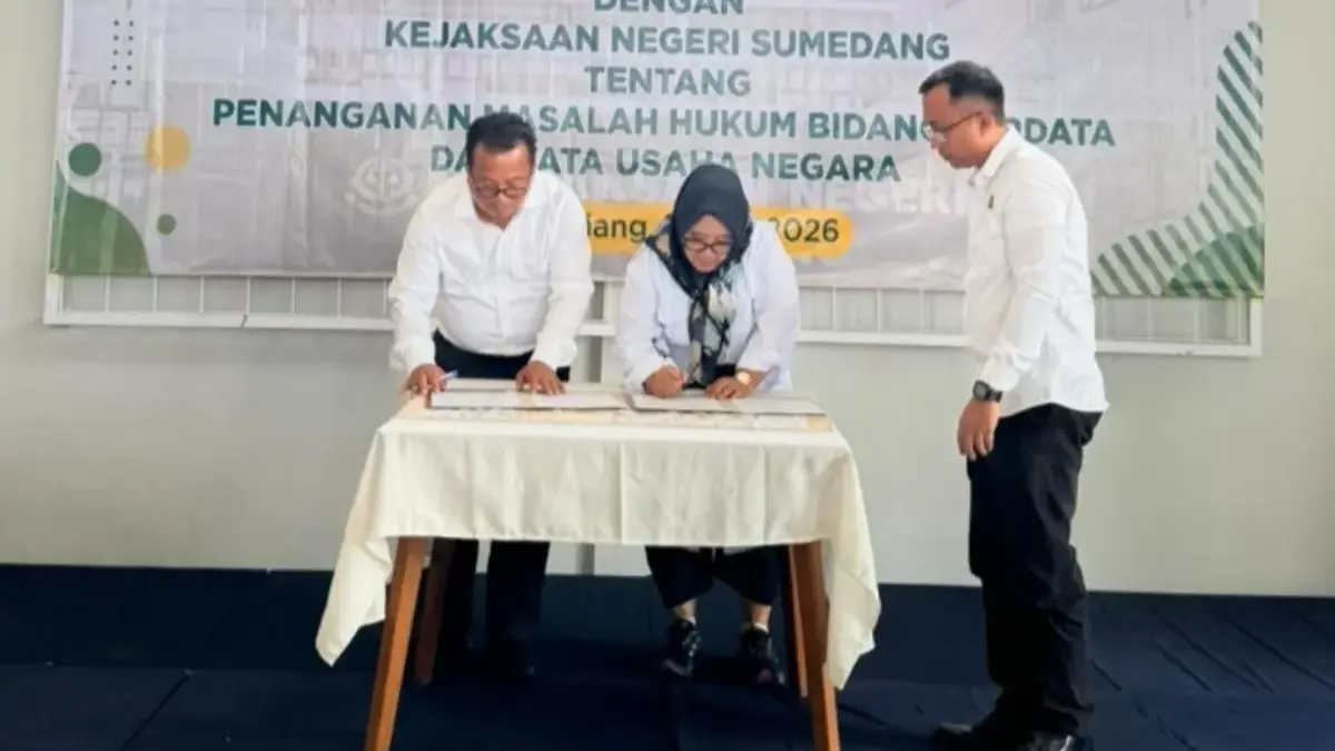 Perkuat Sinergi Hukum, Perumda Tirta Medal dan Kejari Sumedang Teken MoU Bidang Datun