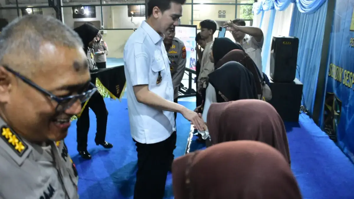 Wakil Bupati Sumedang M. Fajar Aldila menghadiri kegiatan Bakti Sosial Peserta Didik Praktik Kerja Profesi (PK