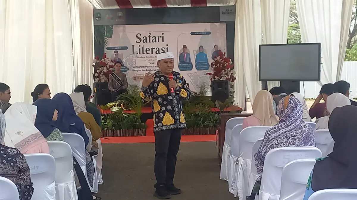 SAFARI LITERASI