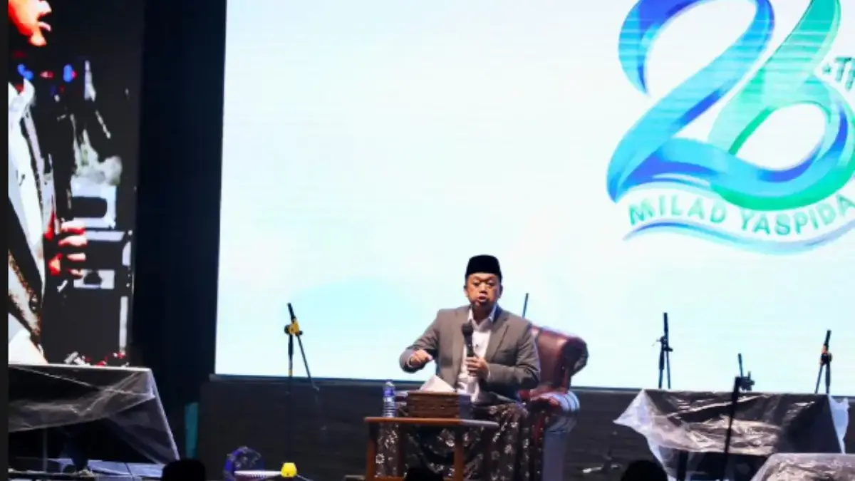 Hadiri Milad ke-26 YASPIDA, Menteri Nusron: Santri Harus Siap Menjadi Ulama, Teknokrat, dan Pemimpin Bangsa Hadiri Milad ke-26 YASPIDA, Menteri Nusron: Santri Harus Siap Menjadi Ulama, Teknokrat, dan Pemimpin Bangsa