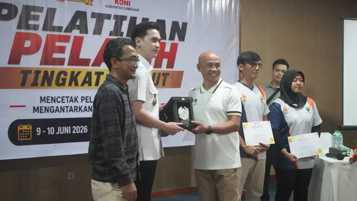 Penataran Ditutup, Wakil Bupati Fajar: Prestasi Atlet Berawal dari Dedikasi Pelatih Penataran Ditutup, Wakil Bupati Fajar: Prestasi Atlet Berawal dari Dedikasi Pelatih