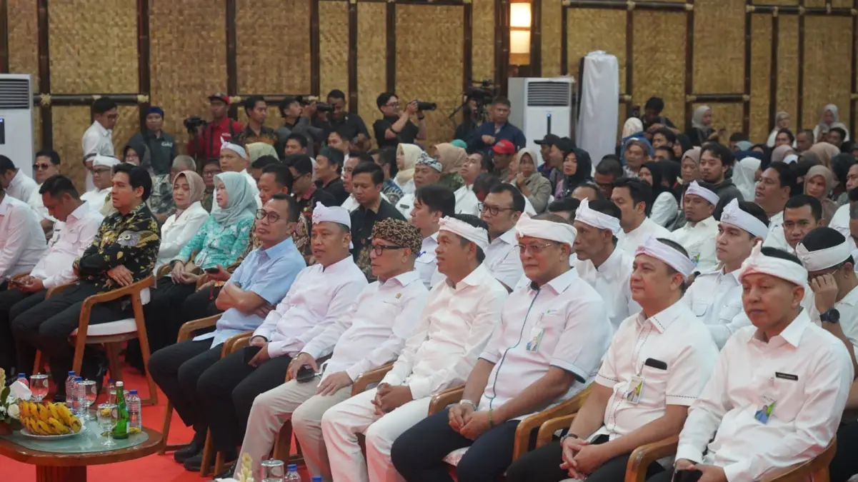 IzinTambang Diperpanjang, Wabup Fajar: Harus Tanggungjawab Penuh dengan Lingkungan IzinTambang Diperpanjang, Wabup Fajar: Harus Tanggungjawab Penuh dengan Lingkungan