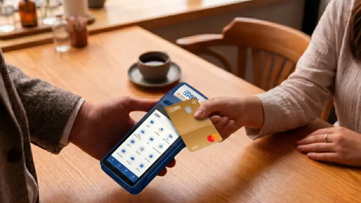 Saatnya Upgrade Kartu ke BRI Debit Contactless Mastercard, Nikmati Promo Cashback, Jelajahi Dunia Tanpa Batas Saatnya Upgrade Kartu ke BRI Debit Contactless Mastercard, Nikmati Promo Cashback dan Jelajahi Dunia Tanpa Ba