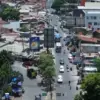 Bupati Sumedang H. Dony Ahmad Munir mengimbau para perusahaan pemilik kendaraan berat khususnya truk sumbu ti