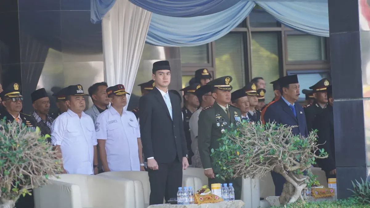 HUT Bhayangkara ke-80, Sinergi Polri dan Pemda untuk Layani Masyarakat Wakil Bupati Sumedang M. Fajar Aldila menghadiri Upacara Peringatan Hari Bhayangkara ke-80 Tingkat Kabupaten S