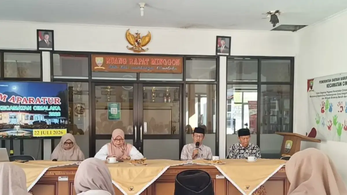 Hijrah ASN: Melayani dengan Iman, Bekerja dengan Integritas Kecamatan Cimalaka