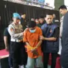 Komplotan Begal tak berkutik saat digelandang kr ruang tahanan Mapolres Sumedang, Jumat (24/7).