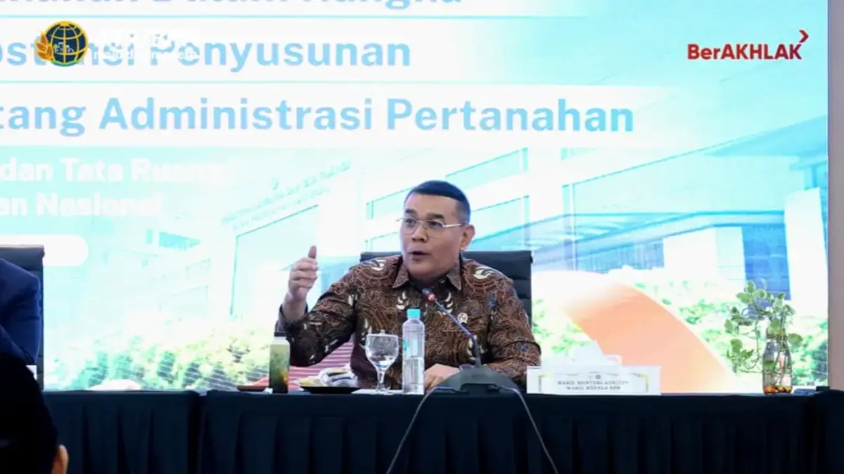 Wamen Ossy FGD Bersama Komisi II DPR RI, RUU Administrasi Wujudkan Sistem yang Lebih Baik Wamen Ossy FGD Bersama Komisi II DPR RI, RUU Administrasi Wujudkan Sistem yang Lebih Baik