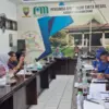Perumda Tirta Medal juga terus melakukan pemantauan terhadap kondisi sumber air serta berkoordinasi dengan ber