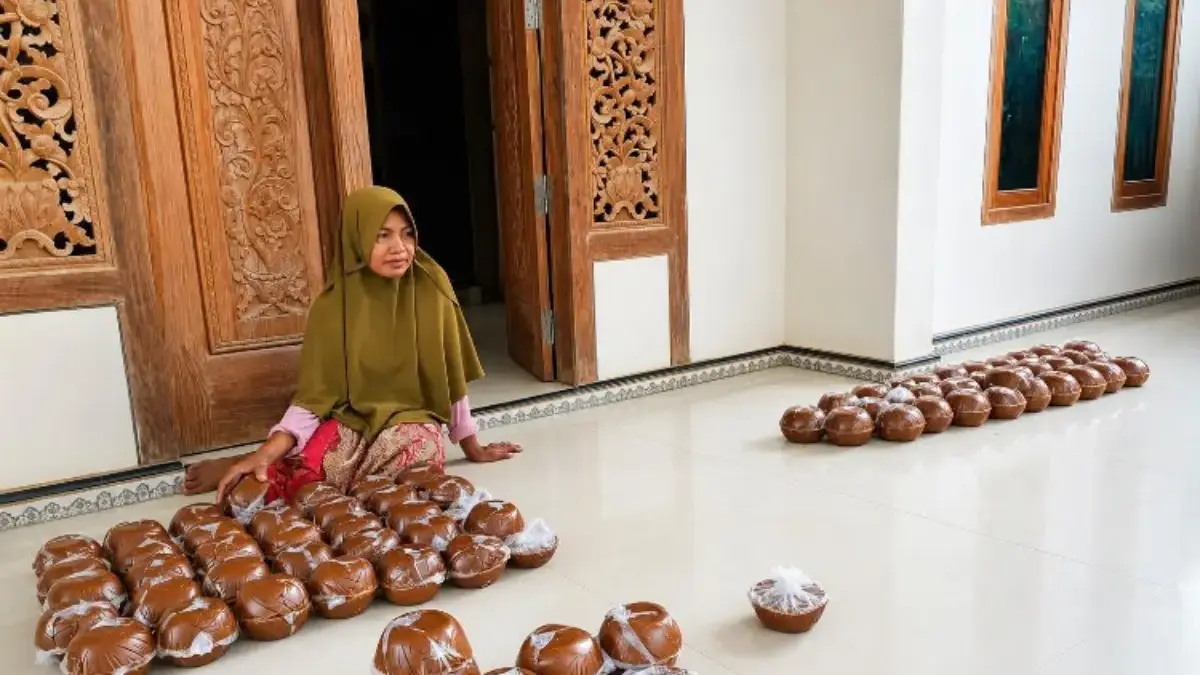 Dua Dekade Perjuangan, Rosidah Membesarkan Usaha Gula Merah dan Berkembang Berkat KUR BRI Dua Dekade Perjuangan, Rosidah Membesarkan Usaha Gula Merah dan Berkembang Berkat KUR BRI