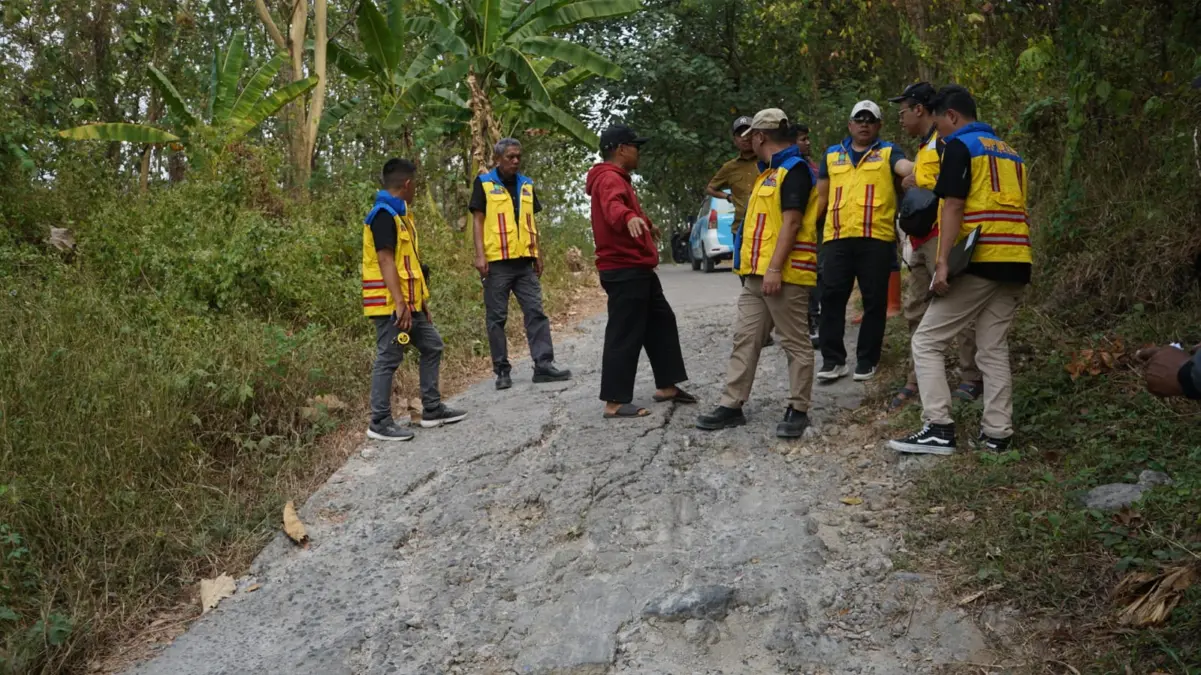 Jalan Haurpapak Segera Diperbaiki Minggu Ini Jalan Haurpapak Segera Diperbaiki Minggu Ini