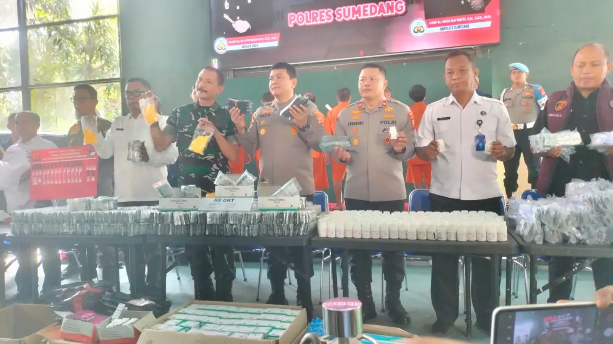 Bukan Cuma Sabu, Polisi Bongkar Jaringan Obat Keras dan Sinte di Sumedang