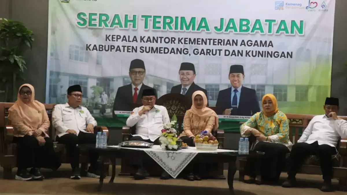 Tiga Kepala Kemenag Berganti, Sertijab di Sumedang Penuh Haru Tiga Kepala Kemenag Berganti, Sertijab di Sumedang Penuh Haru