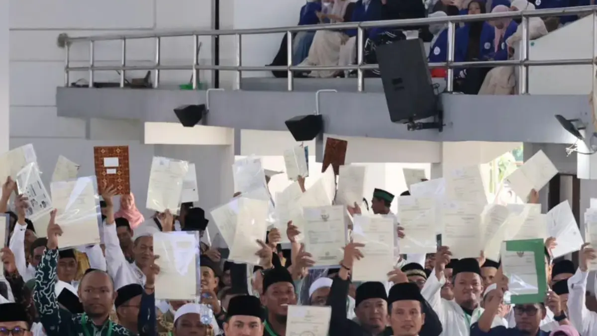 Selembar Sertipikat Menjaga Amanah Tanah Wakaf