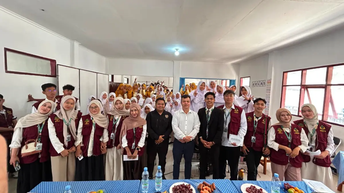 KKN UNINUS Posko 45–46 Gelar Seminar Literasi, Pelatihan Jurnalistik dan Sadar Hukum untuk Cegah Kenakalan Rem Mahasiswa Kuliah Kerja Nyata (KKN) Universitas Islam Nusantara (UNINUS) Posko 45–46 menggelar Seminar Literasi