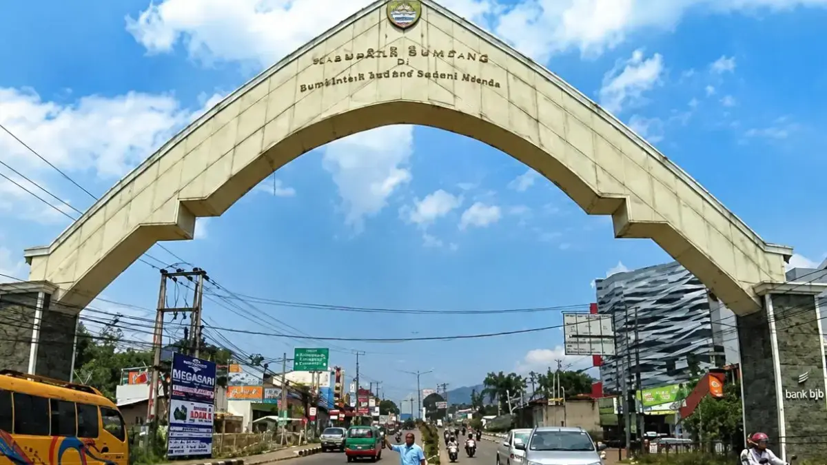 Truk Dilarang Masuk Pemkab Tekan Risiko Kecelakaan di Kawasan Pendidikan Truk Dilarang Masuk Pemkab Tekan Risiko Kecelakaan di Kawasan Pendidikan