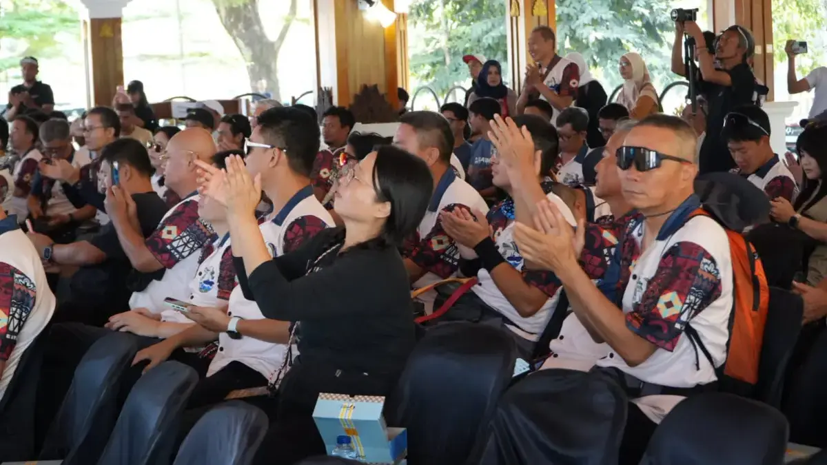 13 Negara Ramaikan West Java Paragliding Championship 2026, Langit Sumedang Jadi Panggung Dunia 13 Negara Ramaikan West Java Paragliding Championship 2026, Langit Sumedang Jadi Panggung Dunia
