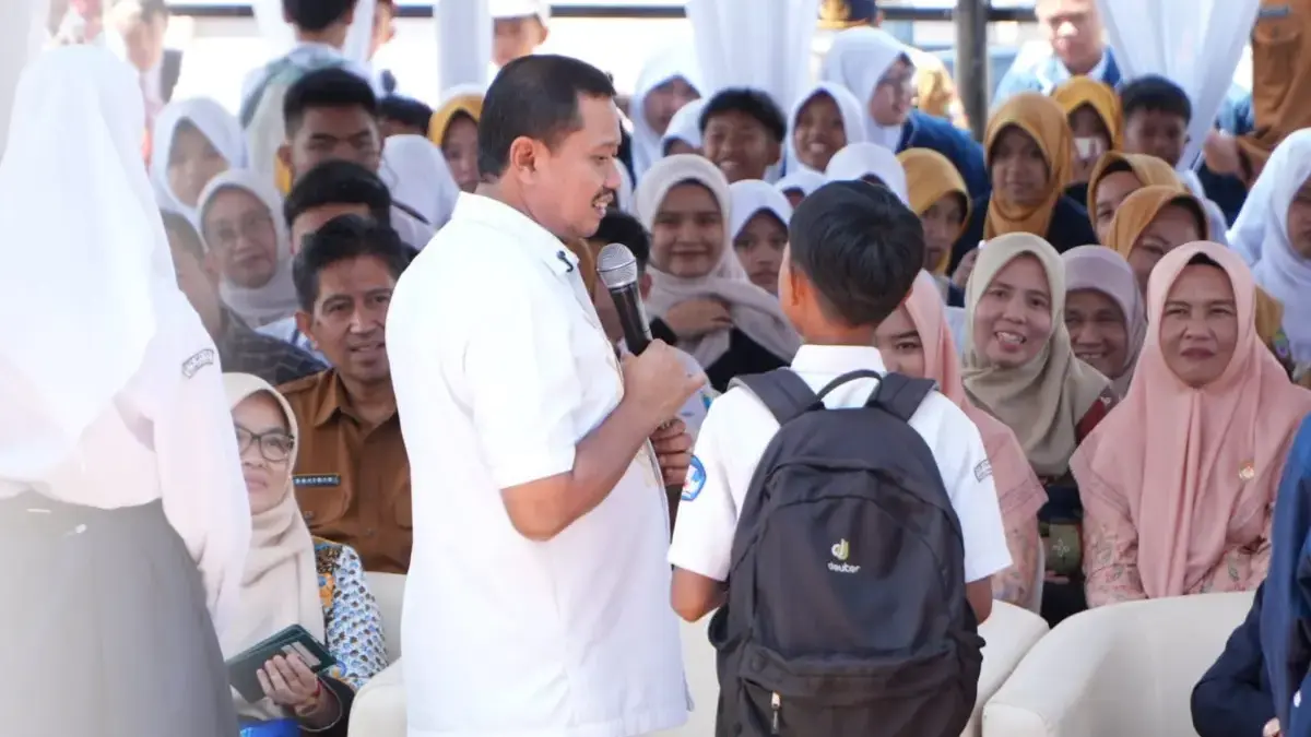 Festival Literasi Sumedang 2026 Dibuka, Bupati Dony Tekankan Literasi sebagai Fondasi Kualitas SDM Festival Literasi Sumedang 2026 Dibuka, Bupati Dony Tekankan Literasi sebagai Fondasi Kualitas SDM