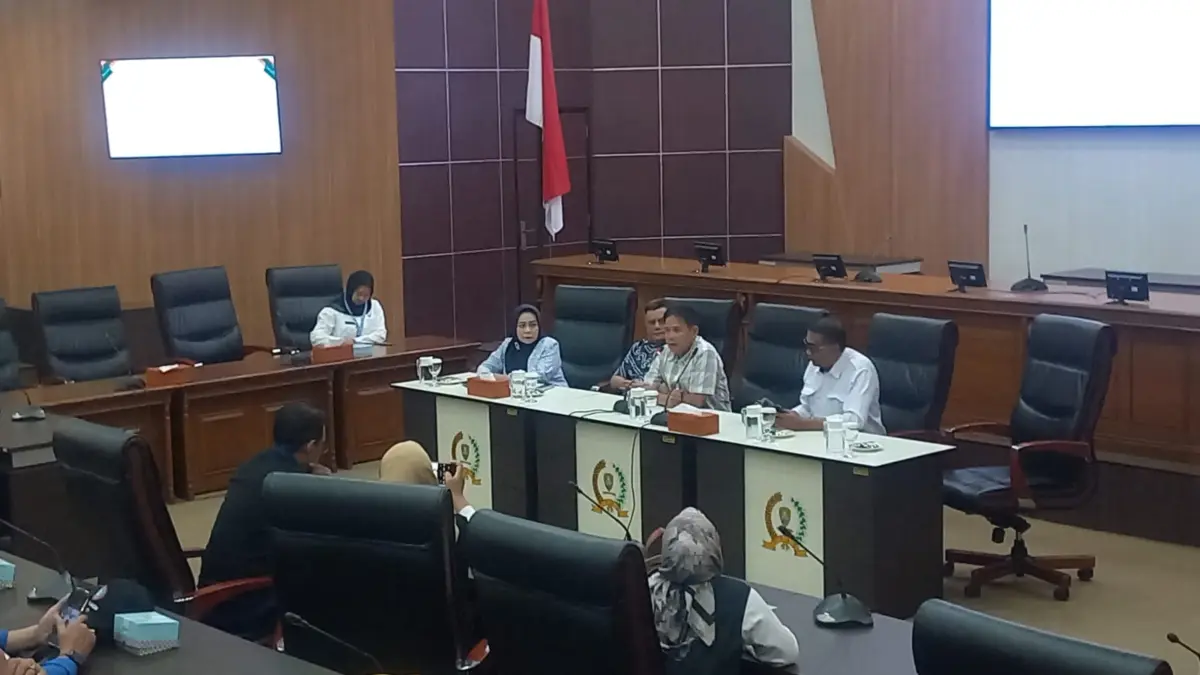 Buruh Tagih Kepastian UU Ketenagakerjaan Buruh Tagih Kepastian UU Ketenagakerjaan