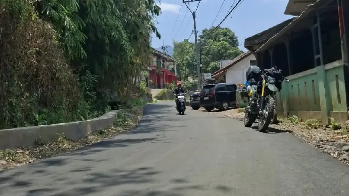 Jalan Parakanmuncang-Sindulang Mulus Jalan Parakanmuncang-Sindulang Mulus
