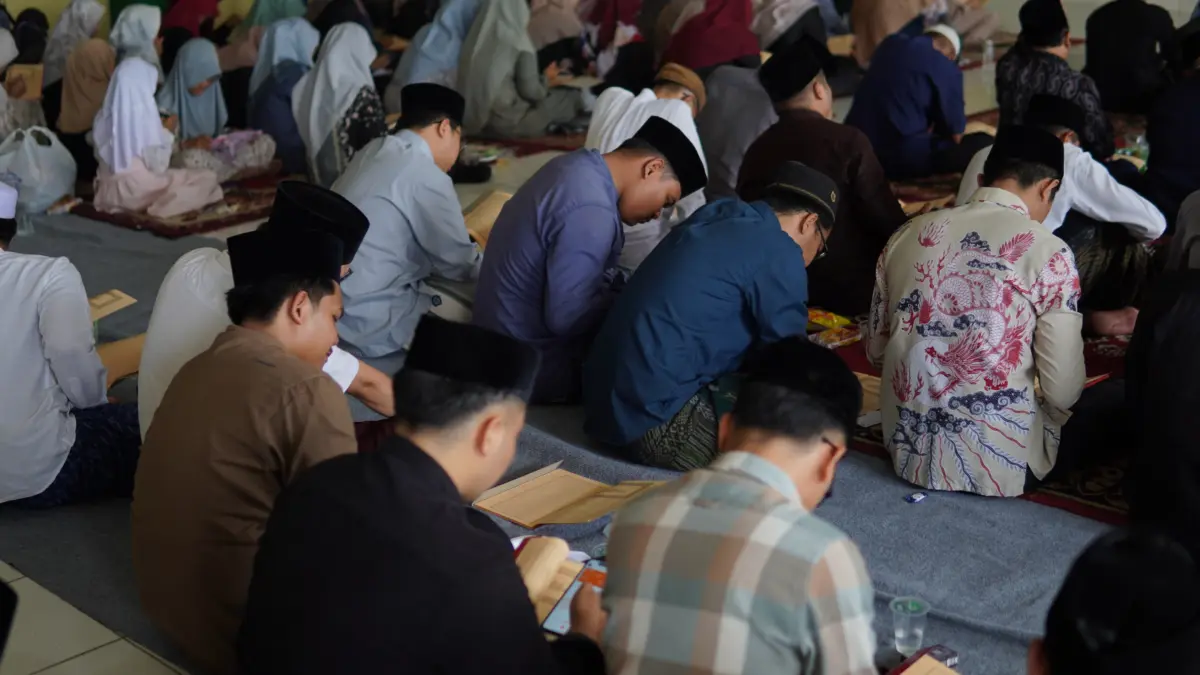 Ikatan Alumni Pondok Pesantren Al-Hikamussalafiyyah (IKAPPAS) menggelar silaturahmi dalam rangka Maulid Nabi Ikatan Alumni Pondok Pesantren Al-Hikamussalafiyyah (IKAPPAS) menggelar silaturahmi dalam rangka Maulid Nabi