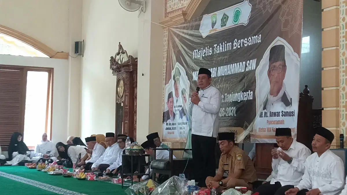 Maulid Nabi Merawat Persatuan Umat Maulid Nabi Merawat Persatuan Umat