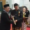 Lebih dari 400 santri dan kiyai  dari Pondok Pesantren Al Istiqlaliyah Cilongok Kabupaten Tangerang, Banten, b