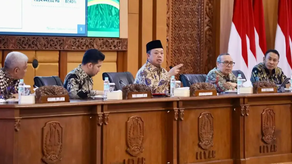 Sinergi Tiga Pilar Jadi Kunci Percepatan Peralihan Hak Terintegrasi 10 Hari Sinergi Tiga Pilar Jadi Kunci Percepatan Peralihan Hak Terintegrasi 10 Hari