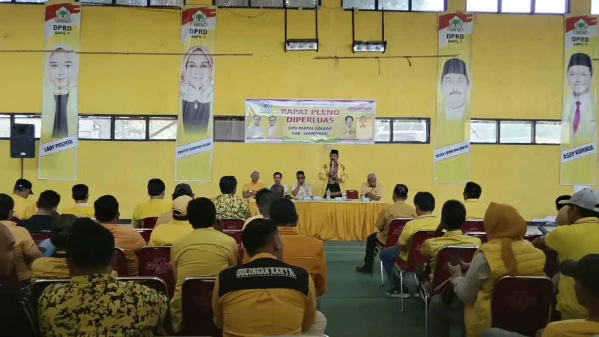 Golkar Sumedang Panaskan Musda, Sidik Jafar: Kami Usulkan Tanggal 22 September, Mudah-mudahan Disepakati Kursi Ketua DPD Partai Golkar Kabupaten Sumedang mulai dipanaskan. Musyawarah Daerah (Musda) ke-11 partai berl