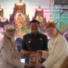 Pemerintah Daerah Kabupaten Sumedang resmi meluncurkan buku Sejarah Kabupaten Sumedang sebagai upaya memperkua